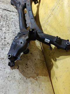 Балка подвески на Mazda Atenza Wagon GHEFW LF-VD Фото 2