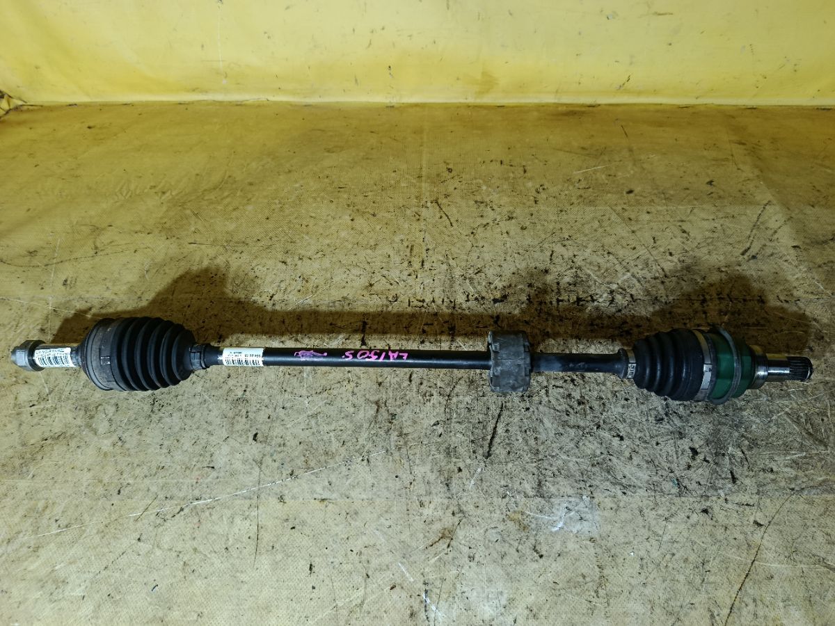 Привод на Daihatsu Move LA150S KF-VE Фото 1