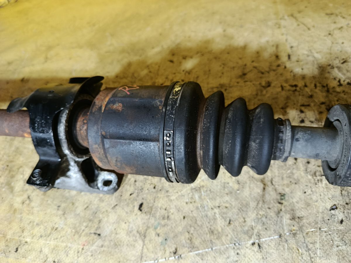 Привод на Honda Elysion RR1 K24A Фото 3