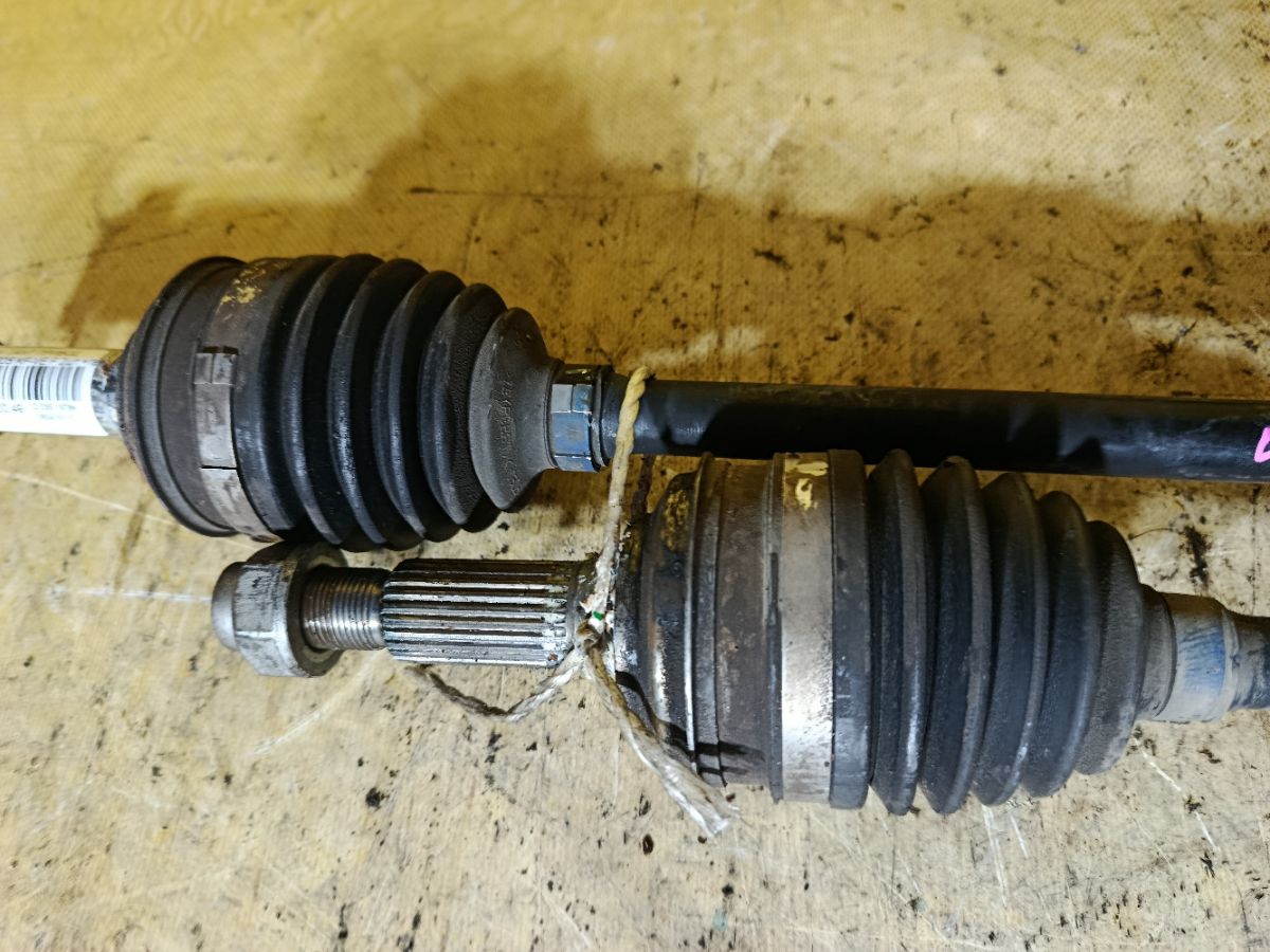 Привод на Daihatsu Tanto LA600S KF-VE Фото 3