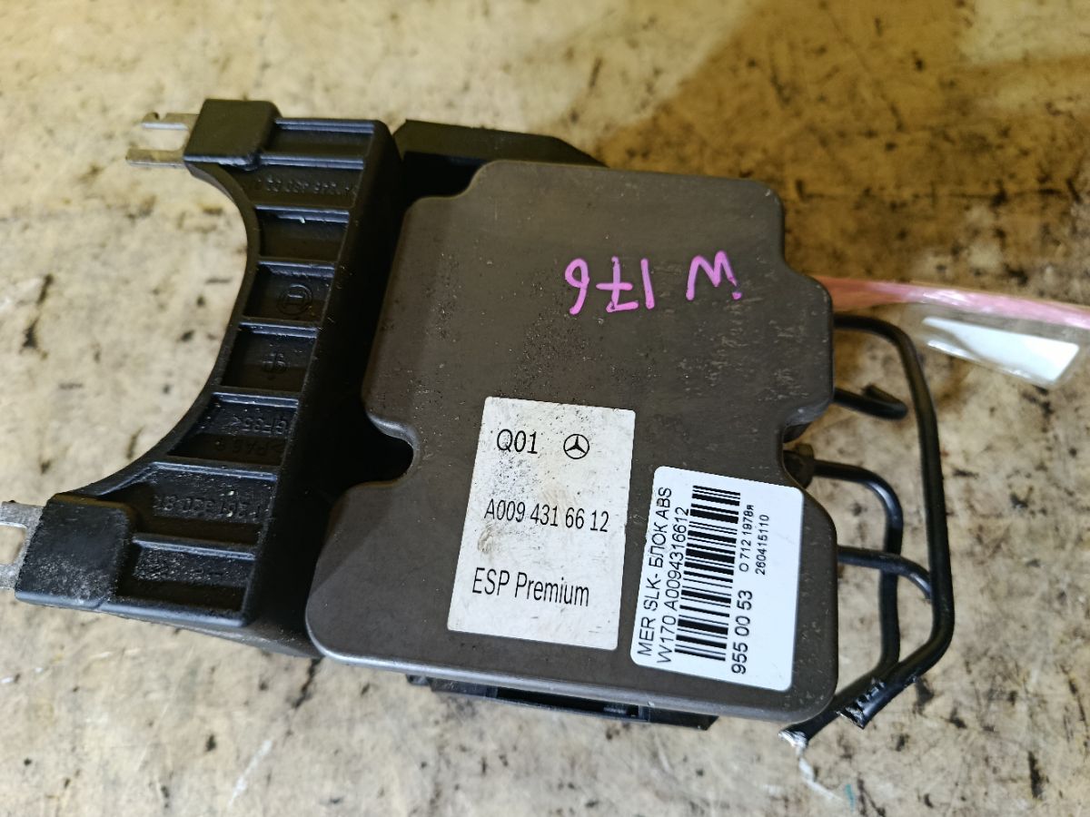 Блок ABS A0094316612 на Mercedes-Benz A-Class W176.042 270.910 Фото 1