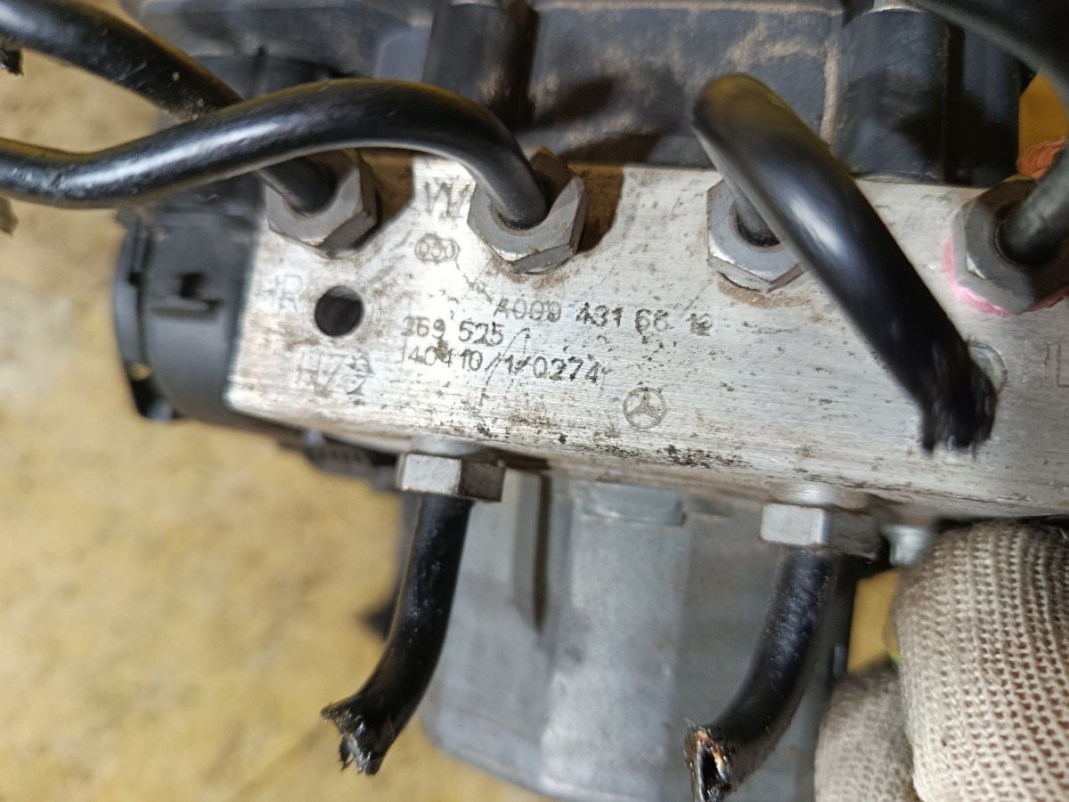 Блок ABS A0094316612 на Mercedes-Benz A-Class W176.042 270.910 Фото 3