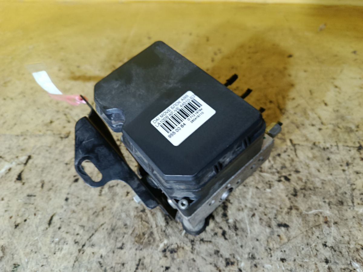 Блок ABS 44510-B2840, 89540-B2710 на Daihatsu Move LA100S KF-VE Фото 1