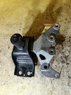 Подушка двигателя на Nissan Serena C26 MR20DD Фото 3