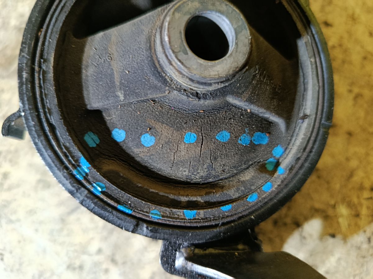 Подушка двигателя на Honda Elysion RR1 K24A Фото 2