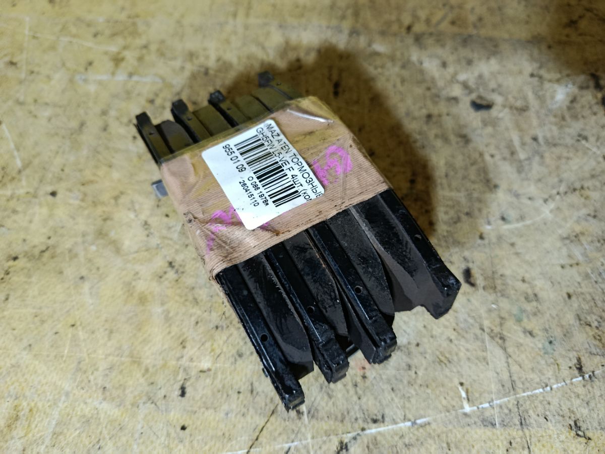 Тормозные колодки на Mazda Atenza Wagon GH5FW L5-VE Фото 1