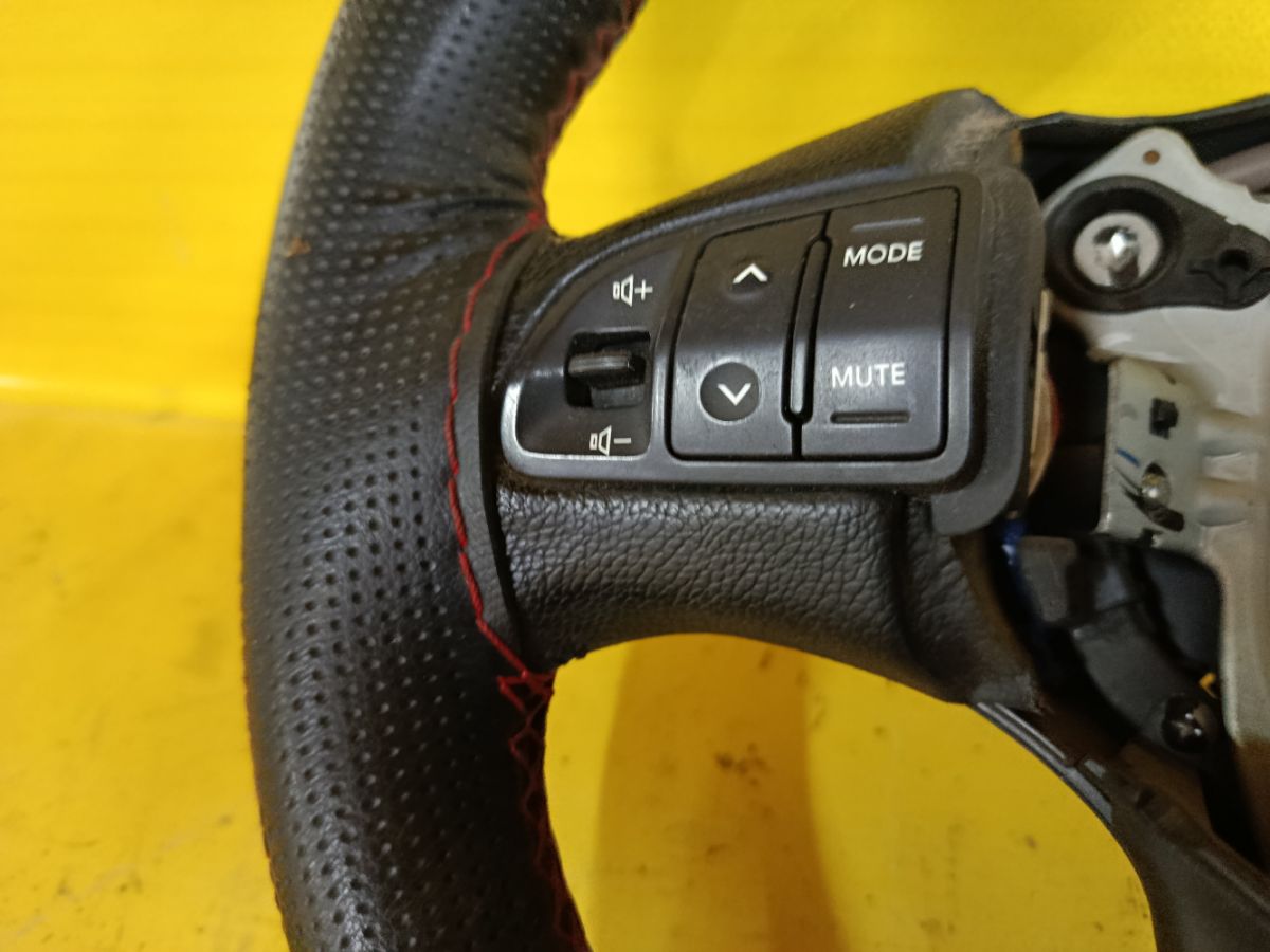 Руль на Kia Sportage SL Фото 2
