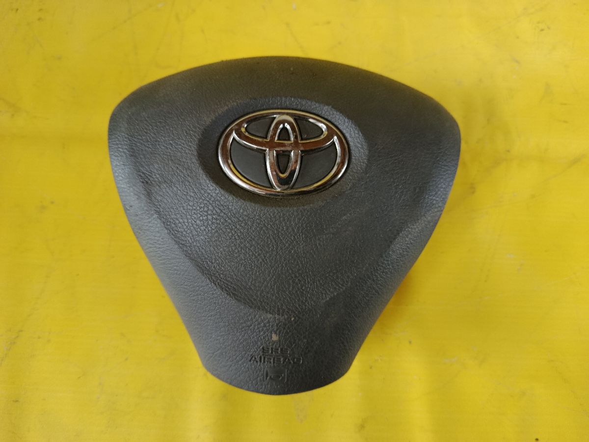 Air bag на Toyota Corolla ZRE151L Фото 1