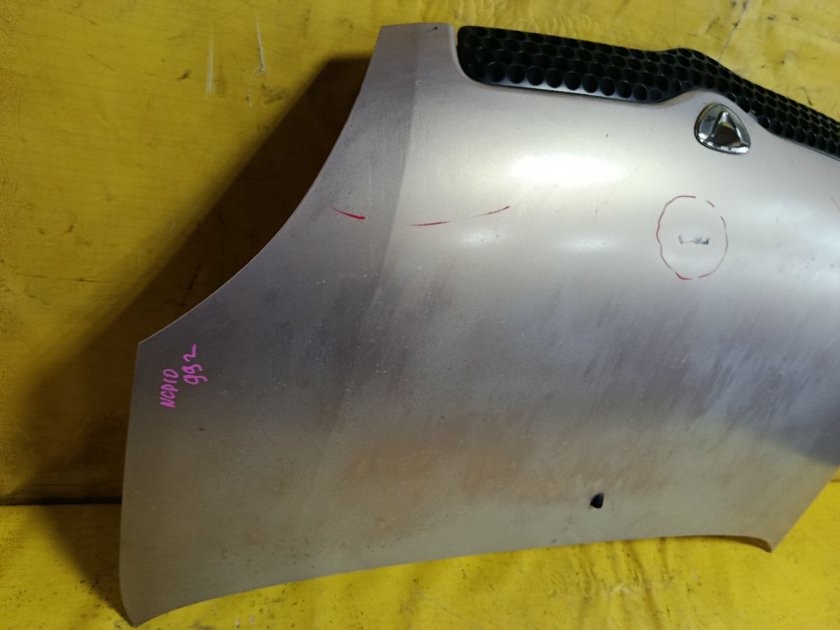 Капот на Toyota Vitz NCP10 Фото 3