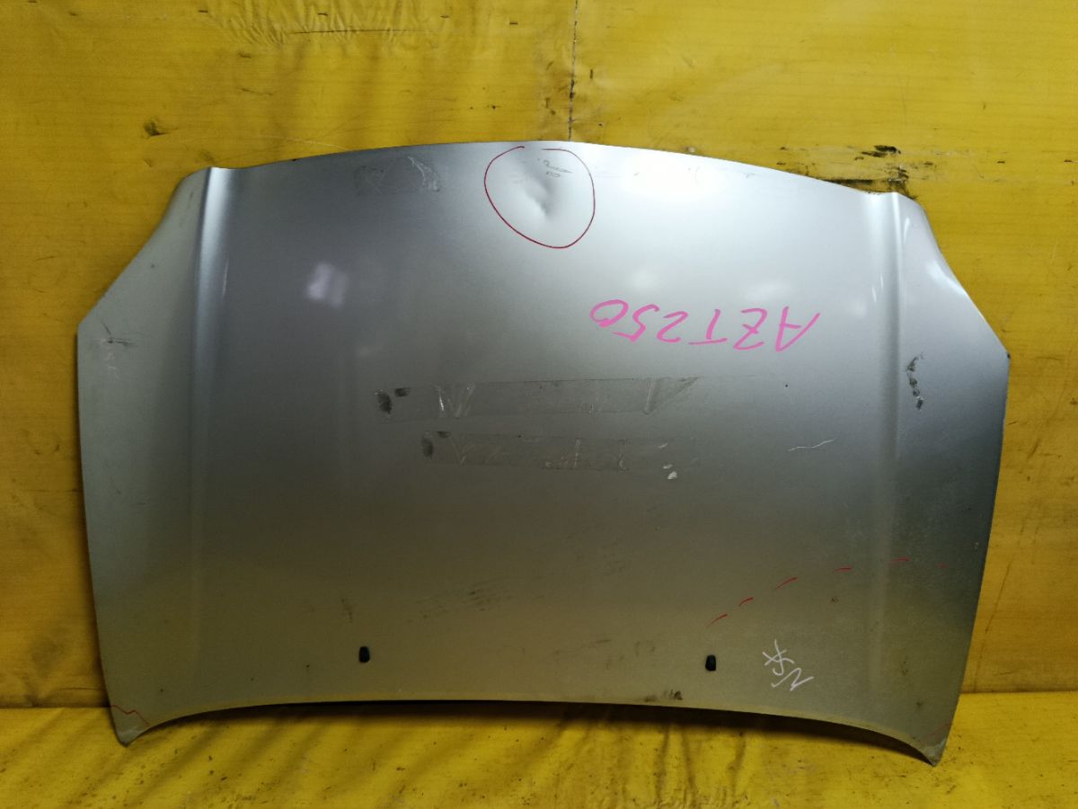 Капот на Toyota Avensis AZT250 Фото 1