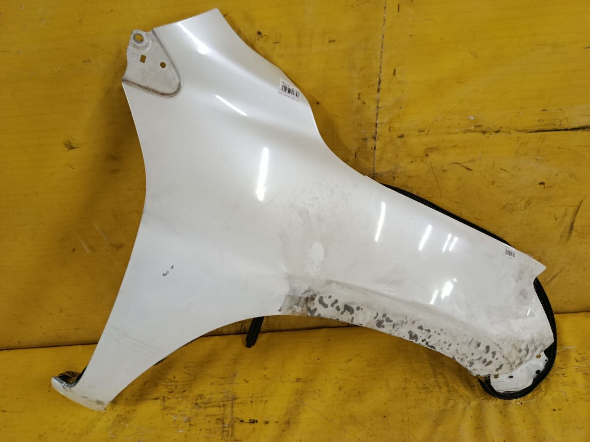 Крыло переднее на Toyota Rav4 ACA31W Фото 4