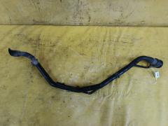 Заливная горловина топливного бака на Toyota Noah AZR60G 1AZ-FSE 77201-28240  77201-28290