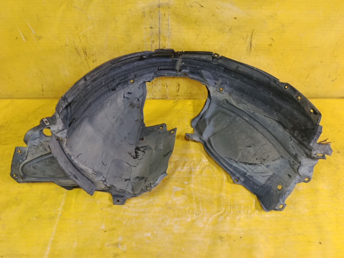 Подкрылок 63843-3SP0A на Nissan Sylphy TB17 MRA8DE Фото 2