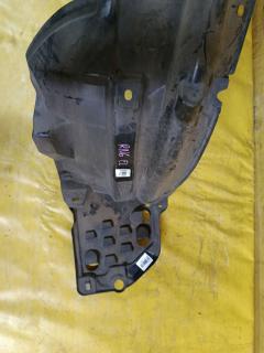 Подкрылок на Honda Stream RN6 R18A Фото 2