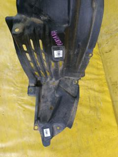 Подкрылок 53876-44100 на Toyota Isis ANM10G 1AZ-FSE Фото 4