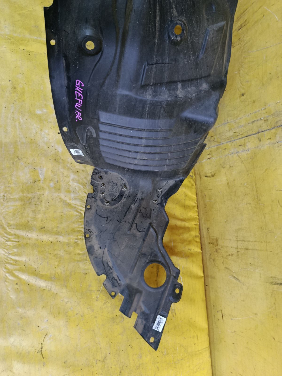 Подкрылок GAA956130 на Mazda Atenza Wagon GHEFW LF Фото 2