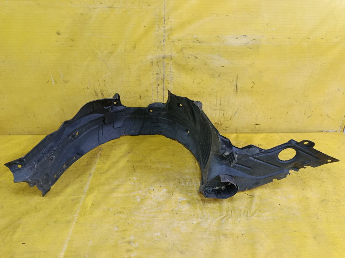 Подкрылок GAA956140 на Mazda Atenza Wagon GHEFW LF Фото 1