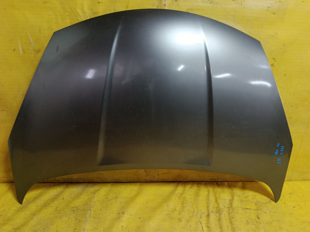 Капот на Nissan Note E11 Фото 1