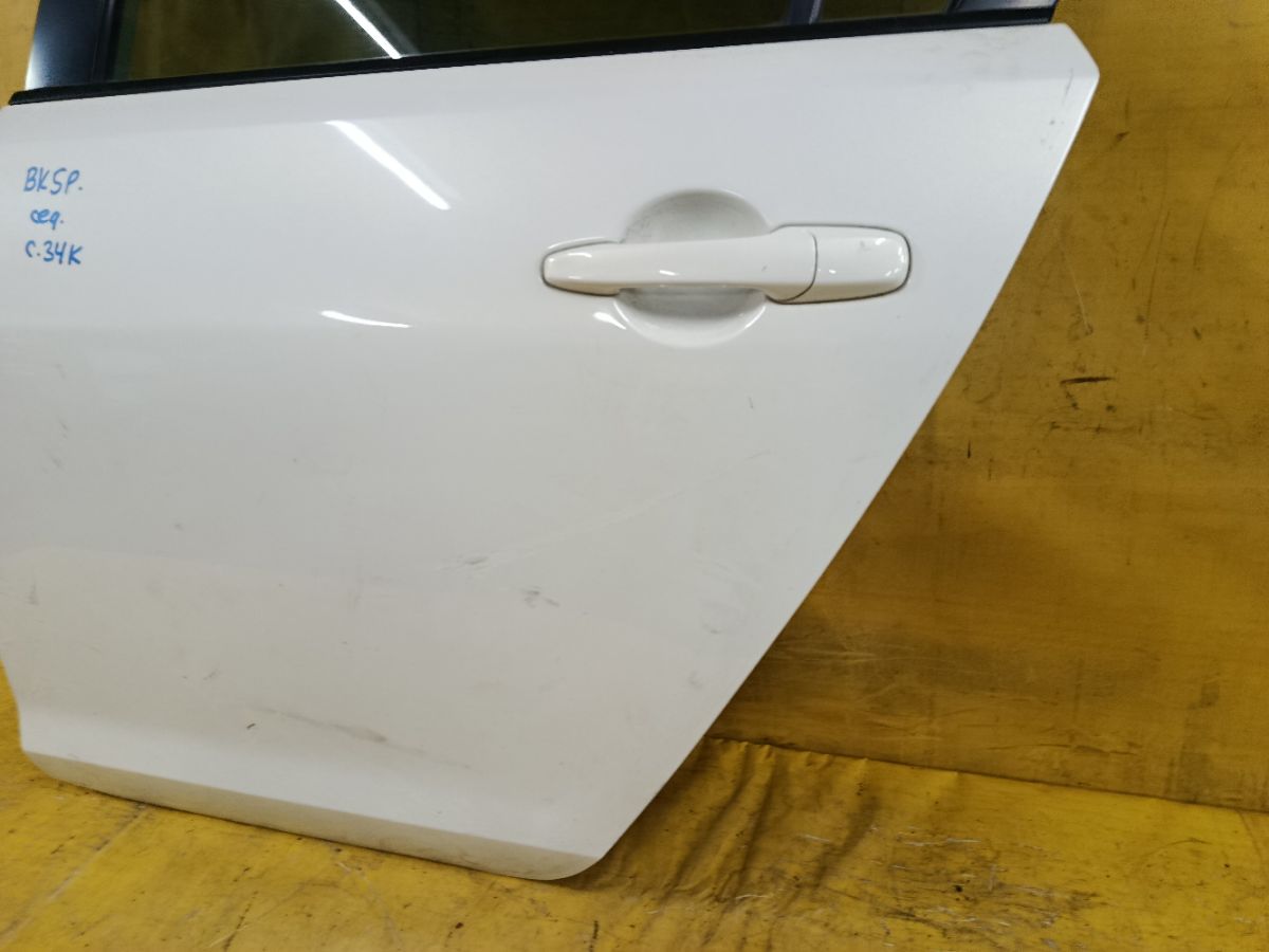 Дверь боковая на Mazda Axela BK5P Фото 2