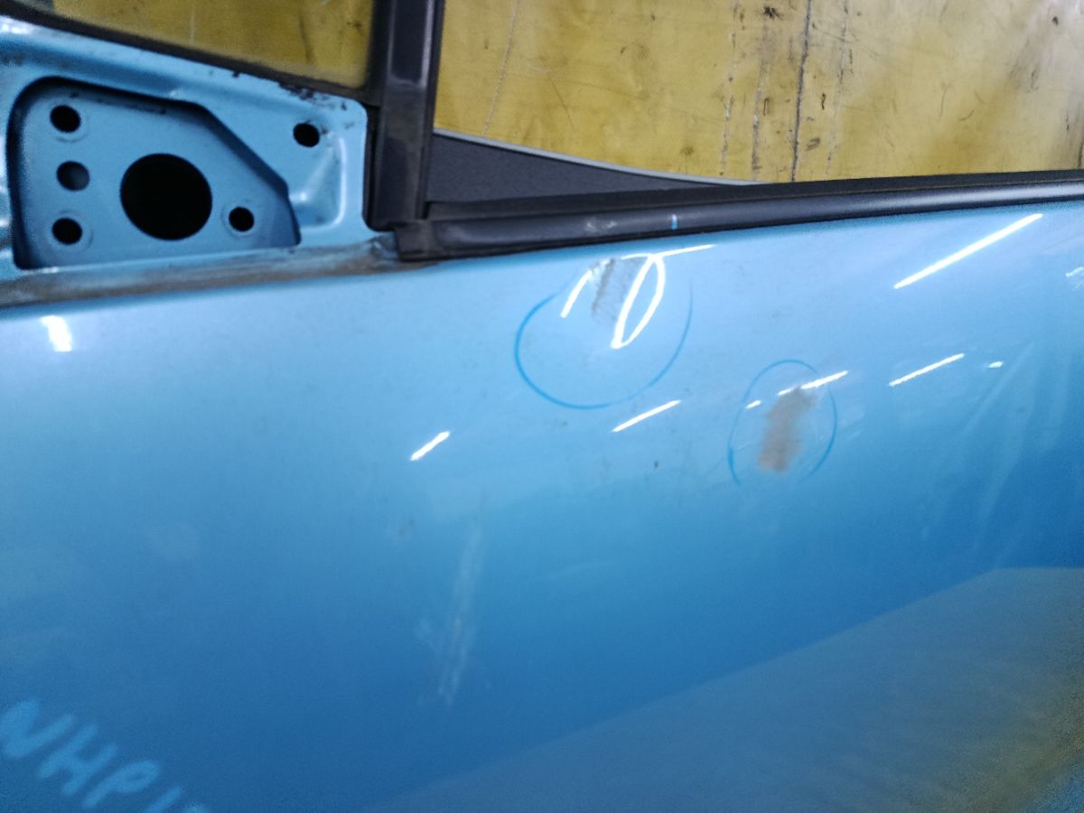 Дверь боковая на Toyota Aqua NHP10 Фото 4
