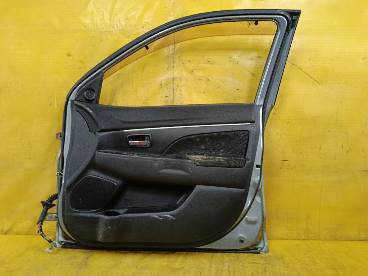 Дверь боковая на Mitsubishi Rvr GA3W Фото 6