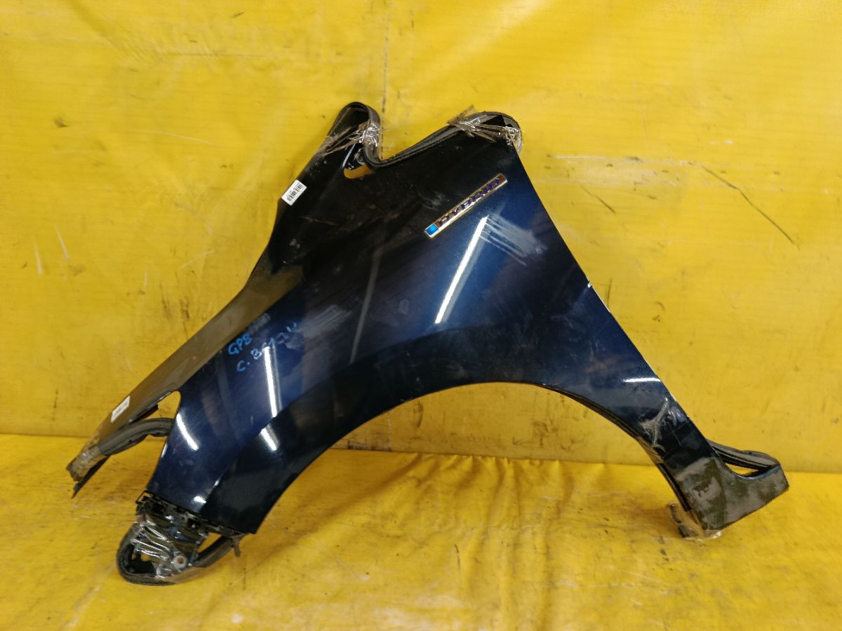 Крыло переднее на Honda Shuttle GP8 Фото 1