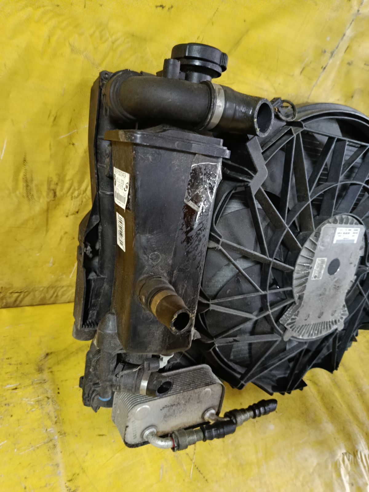 Радиатор ДВС 6732690186102, 1742751410404, 64536914033 на Bmw Z4 E85-BT52 M54 Фото 2