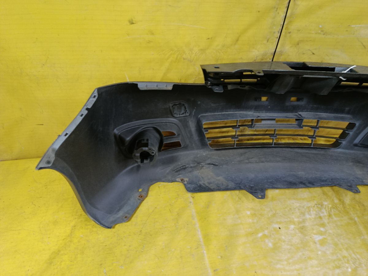 Бампер на Nissan Note E11 Фото 8