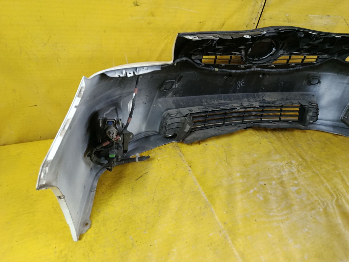 Бампер 47-39 47-39,52119-47080 на Toyota Prius ZVW30 Фото 11