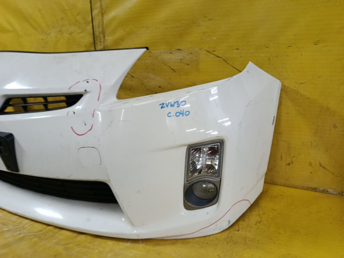 Бампер 47-39 47-39,52119-47080 на Toyota Prius ZVW30 Фото 2
