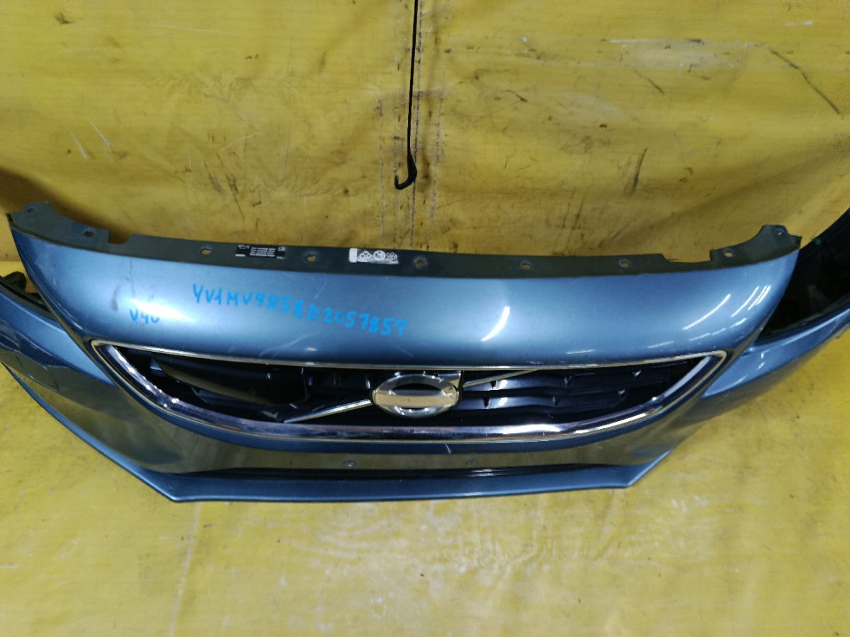 Бампер на Volvo V40 MV Фото 6