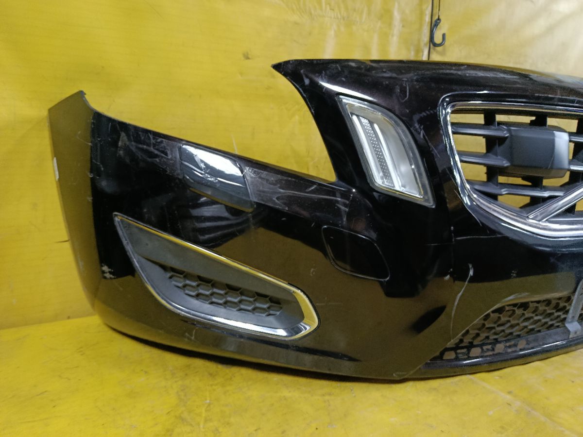 Бампер на Volvo V60 FW Фото 4