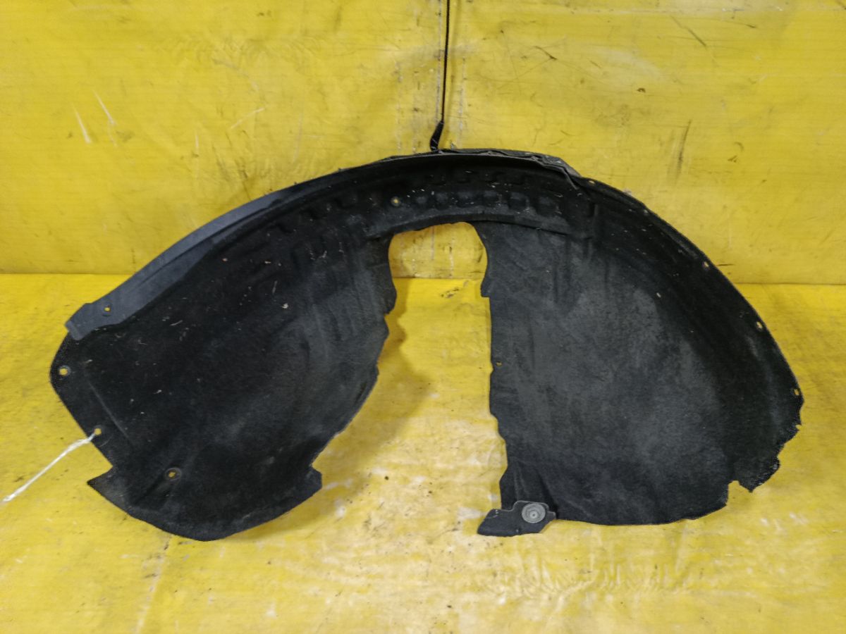 Подкрылок на Volvo V40 MV B4164T Фото 2