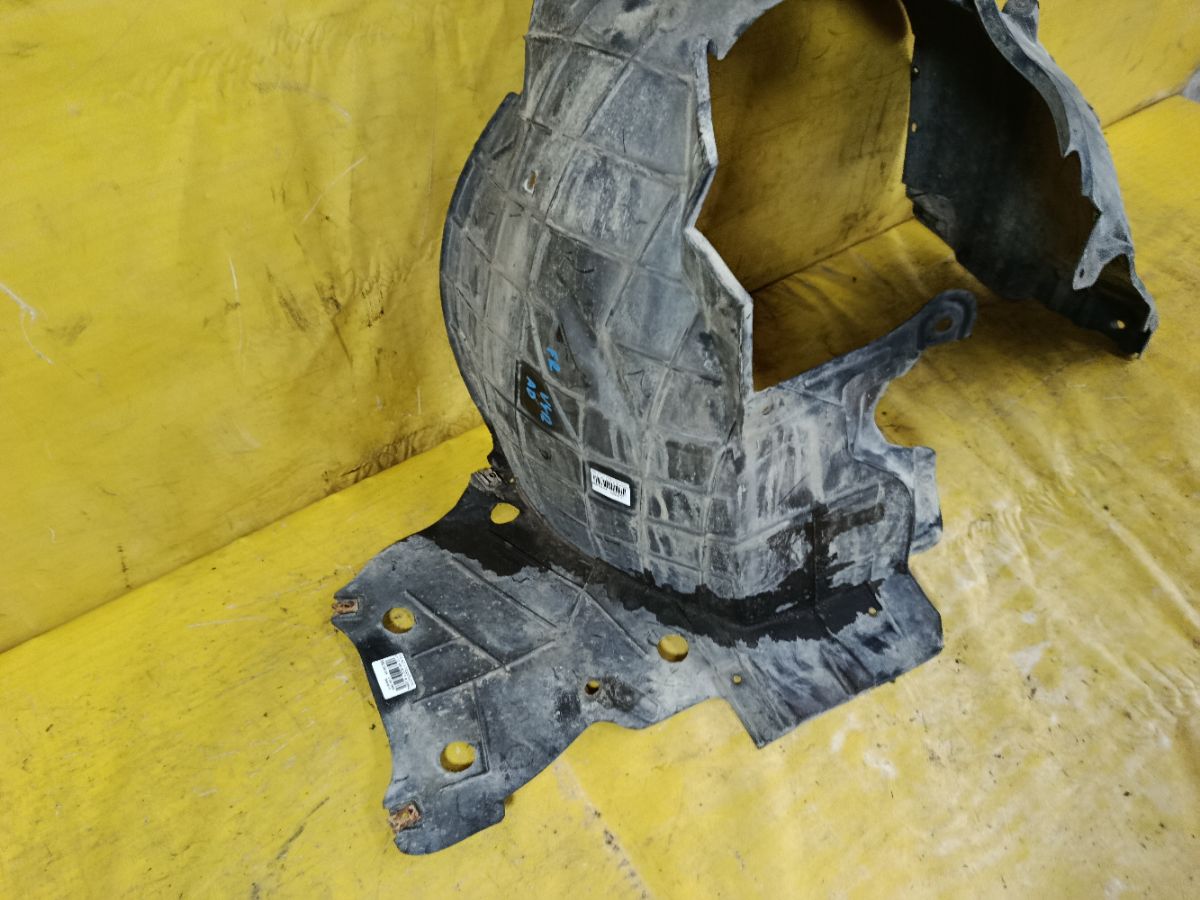Подкрылок 63842-CV00B на Nissan Ad Van VY12 HR15DE Фото 2