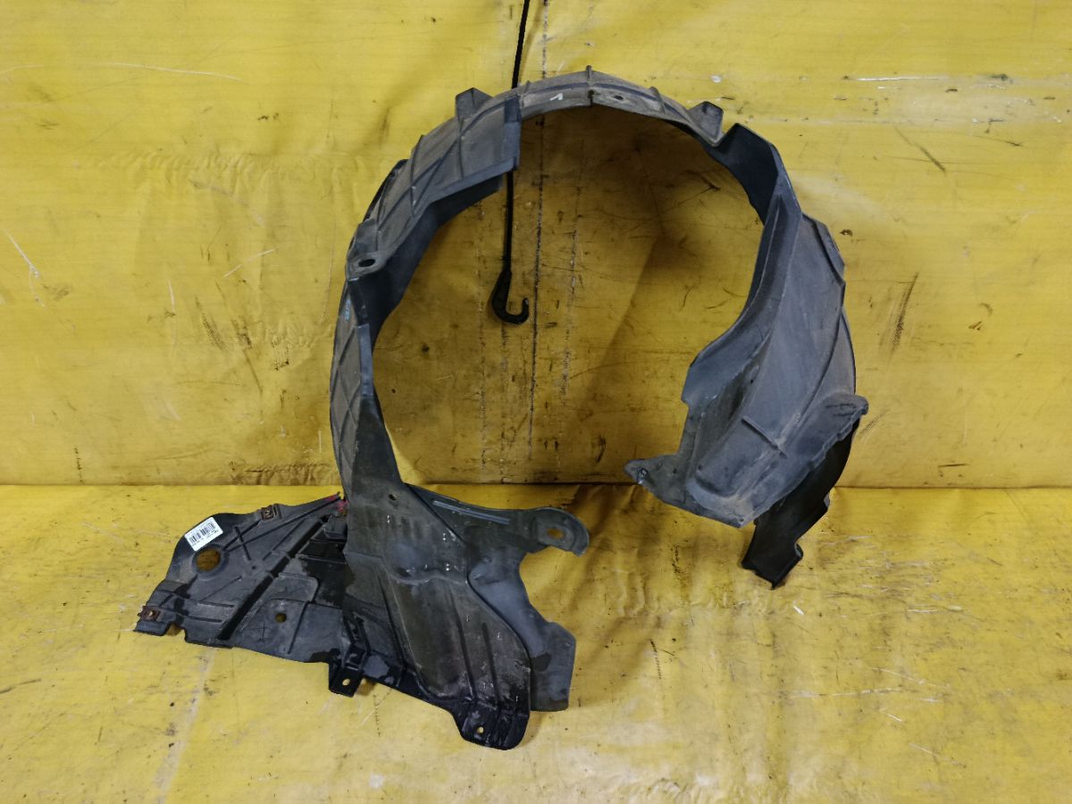 Подкрылок 63840-1U600, 212630, 2711FP1, 2711FP1T, 63840-8Y20A, 63840-9U000, 63840-9U20A, 63840-9U20B, 638429U000, 8400-618, 915.NS11115R, 974592, DS11174AR, DT501016L0R00, FP 5013 388, NNNOT06-300-R, NNNOT06300R, NNNOT06301R, PDS11174AR, ST-DTE1-016L-1 на Nissan Note E11 HR15DE Фото 1