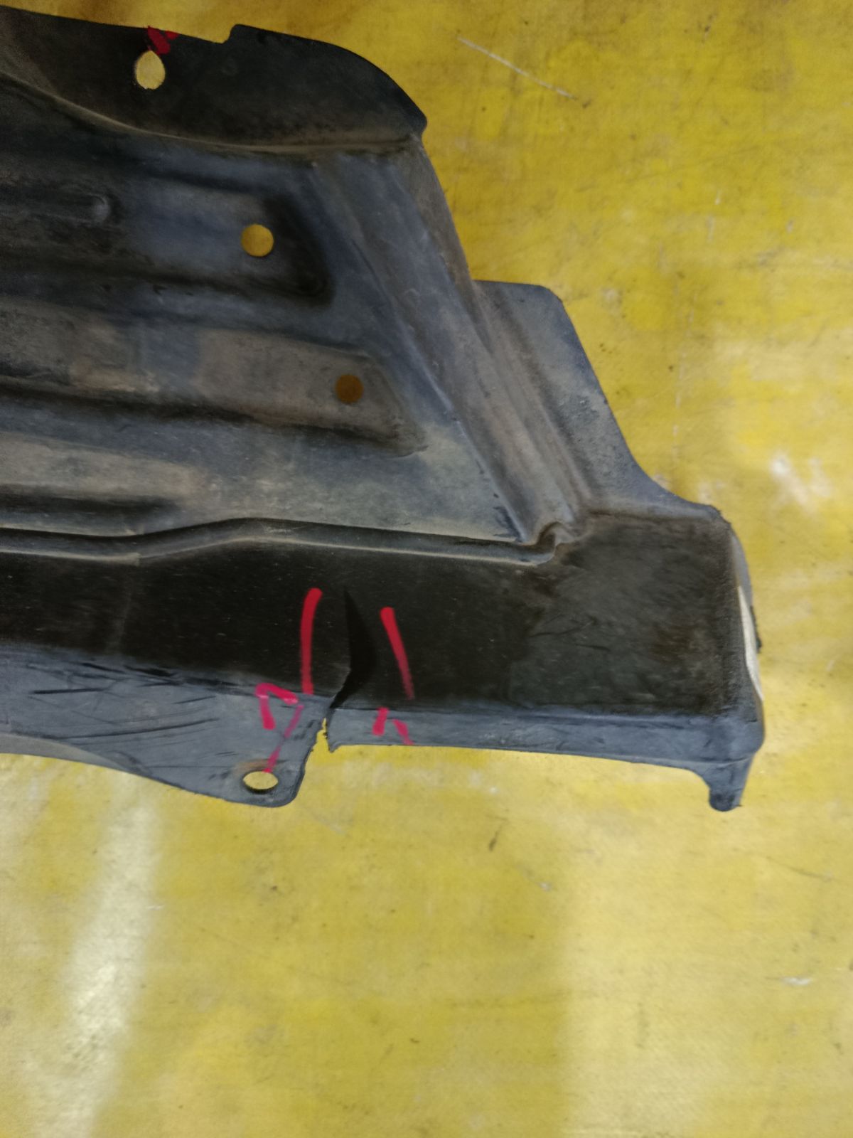 Подкрылок на Subaru Legacy Wagon BP5 EJ20 Фото 8