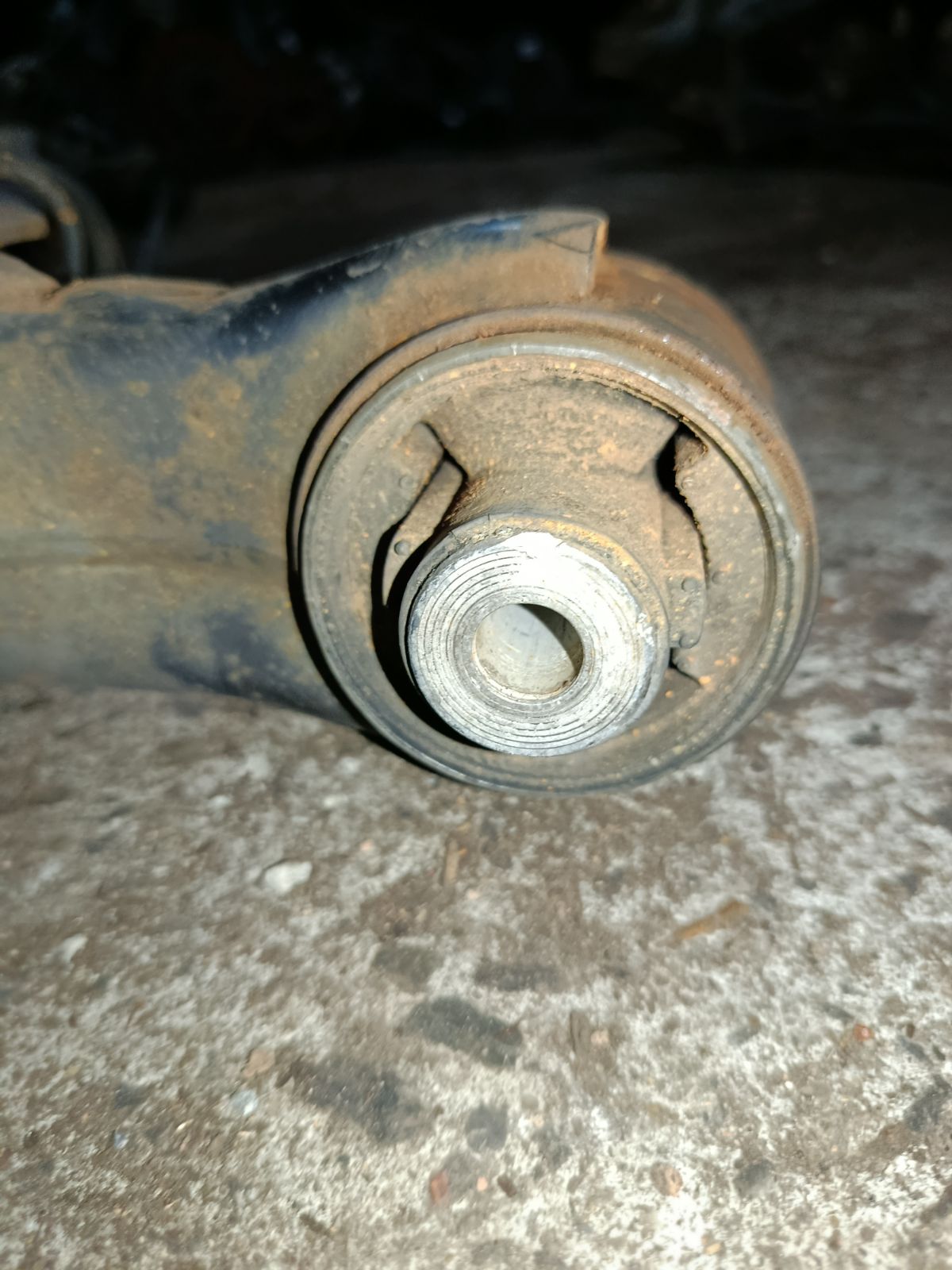Балка подвески на Honda Fit GE6 L13A Фото 4