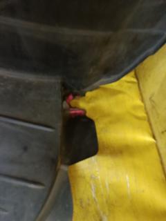 Подкрылок 63843-ED05D на Nissan Tiida C11 HR15DE Фото 3