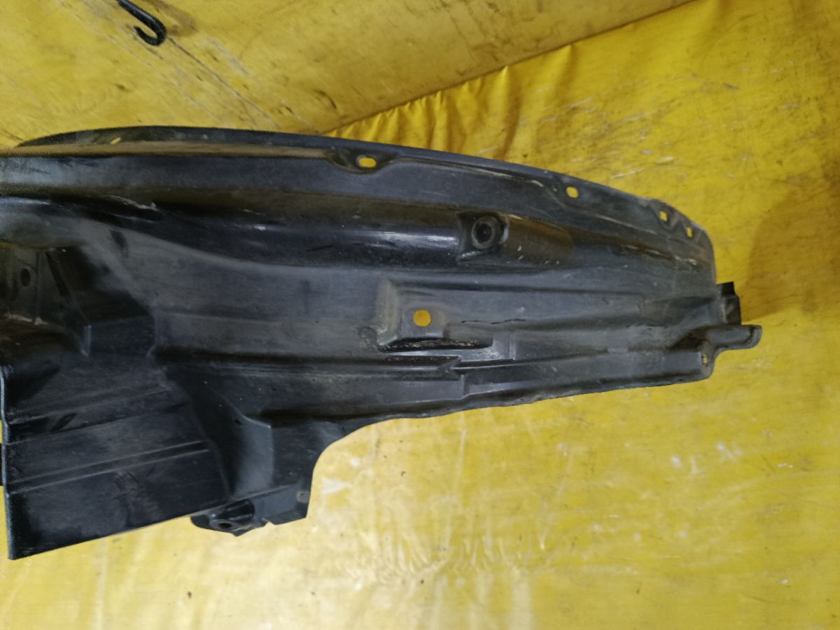 Подкрылок 74101-SYY-00 на Honda Freed GB3 L15A Фото 4