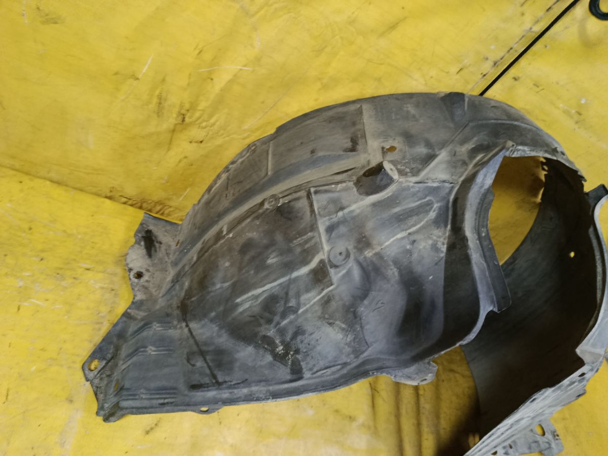 Подкрылок 63843-CV70B, 63843-CV00B на Nissan Ad Van VY12 HR15DE Фото 3