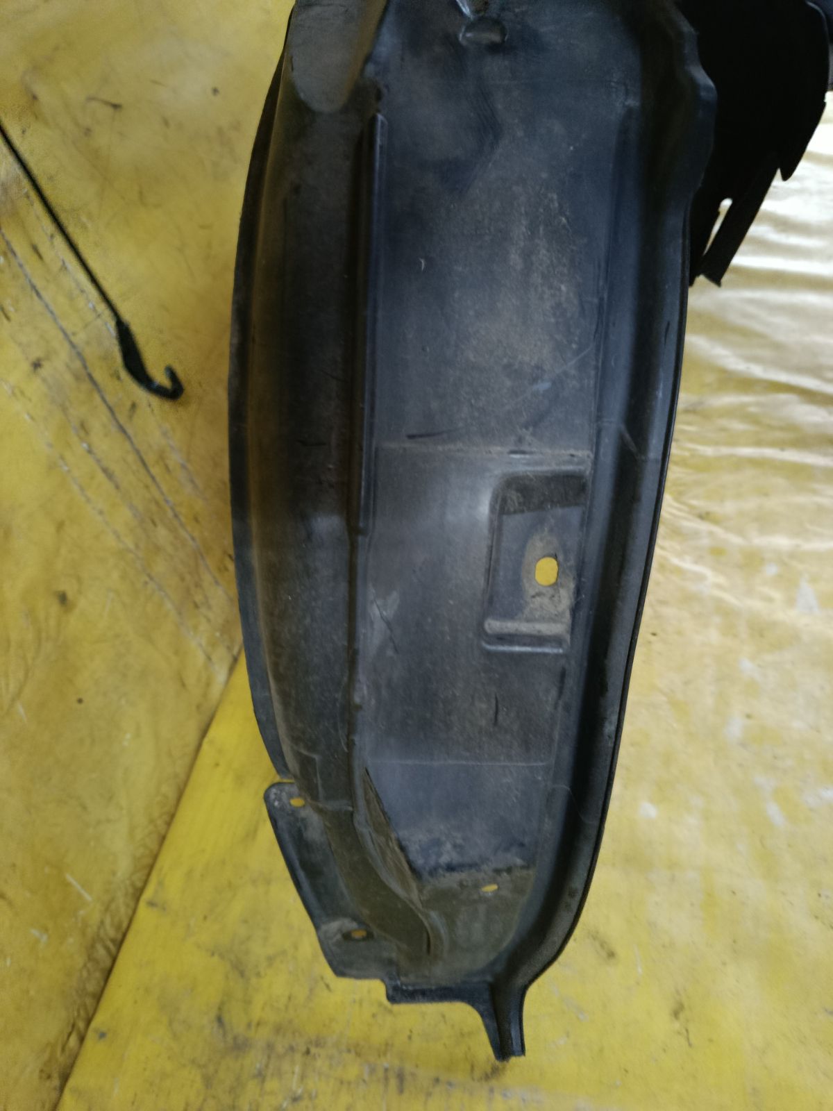 Подкрылок 59110AG011 на Subaru Legacy Wagon BP5 EJ20 Фото 4