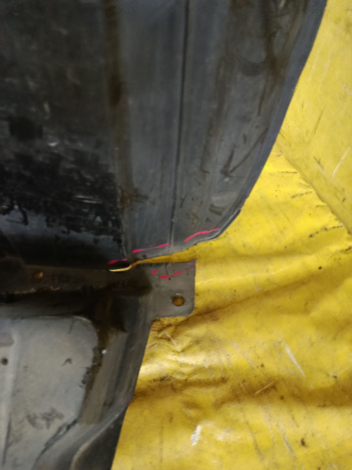 Подкрылок 59110AG011 на Subaru Legacy Wagon BP5 EJ20 Фото 3