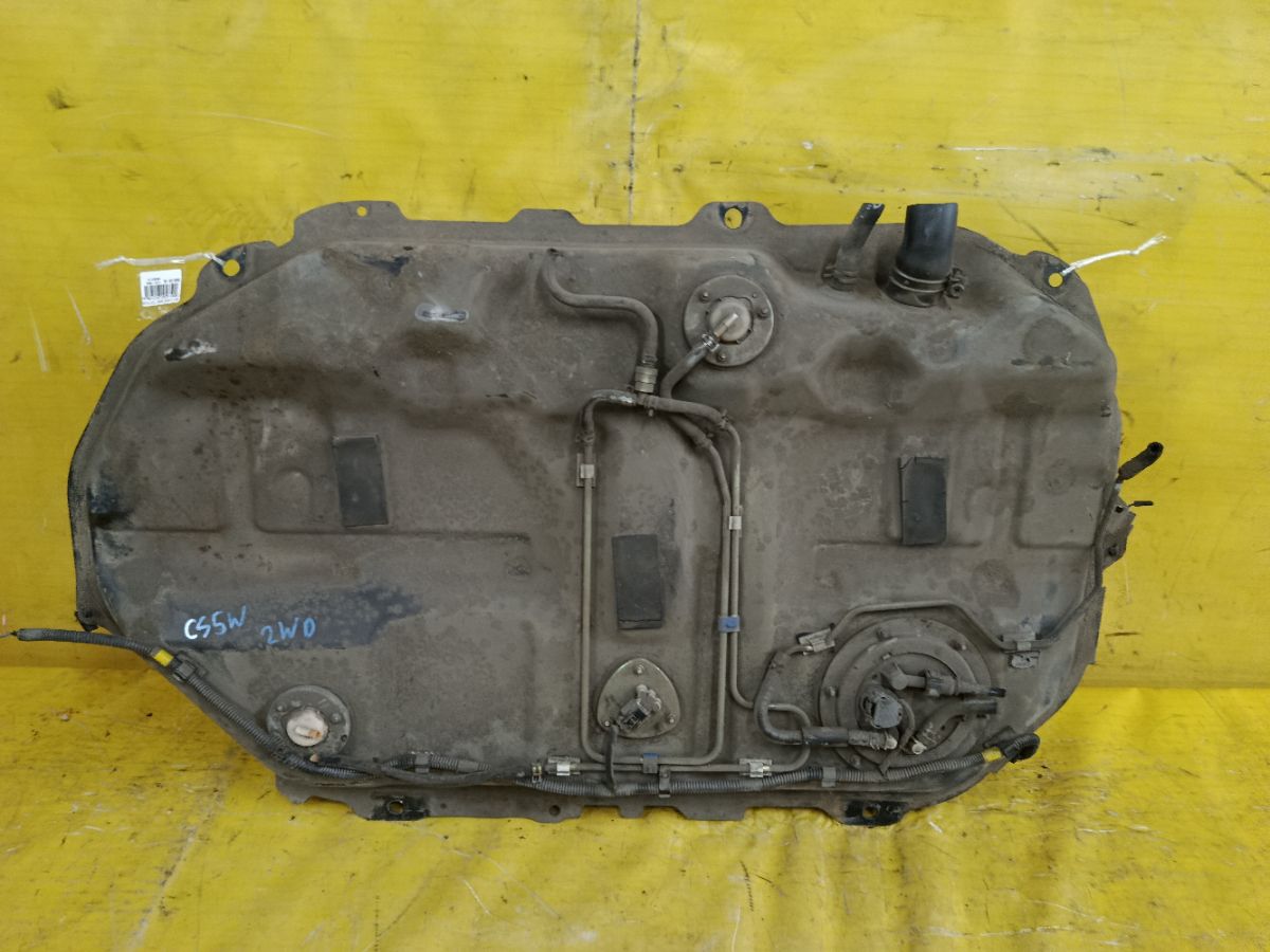 Бак топливный на Mitsubishi Lancer Cedia Wagon CS5W 4G93 Фото 1