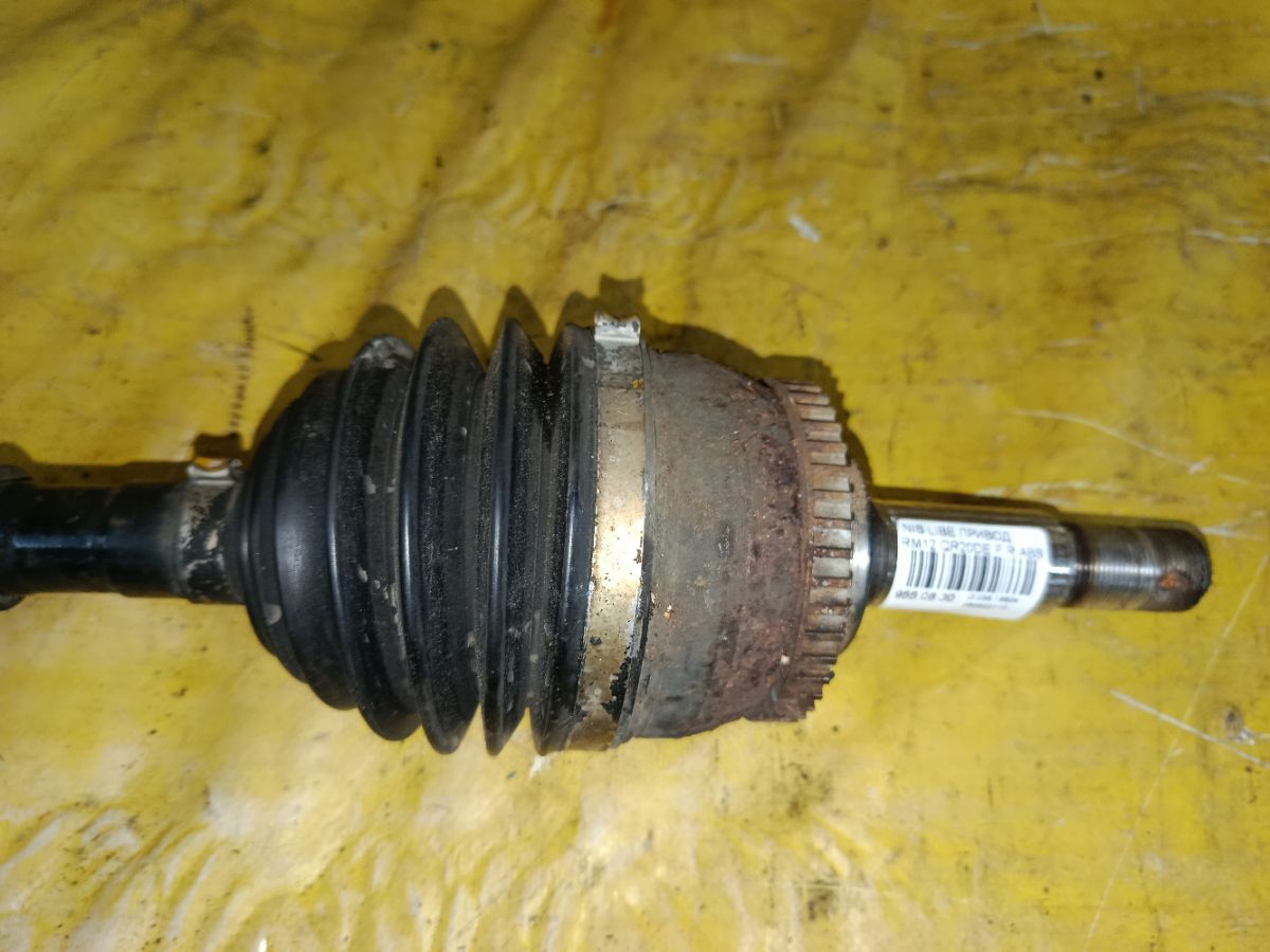 Привод на Nissan Liberty RM12 QR20DE Фото 2