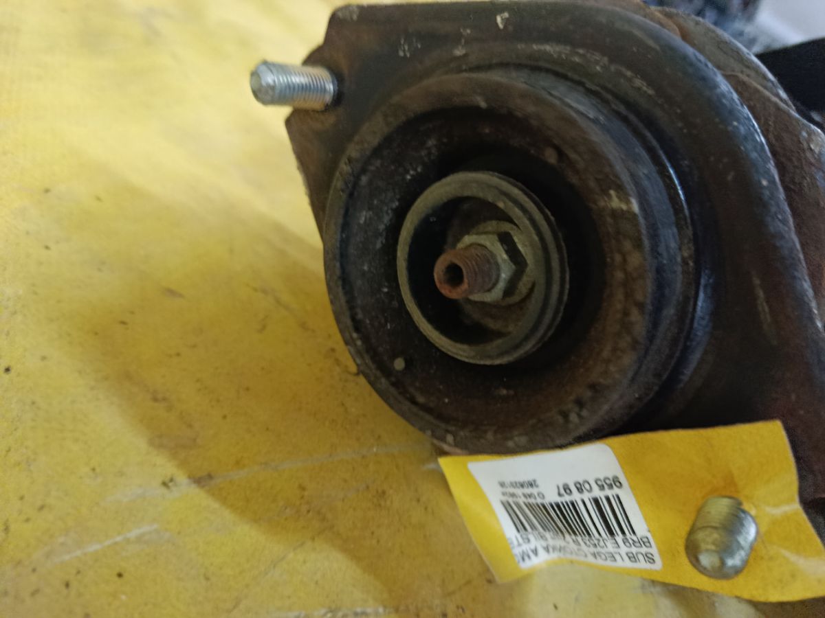 Стойка амортизатора на Subaru Legacy Wagon BR9 EJ253 Фото 5