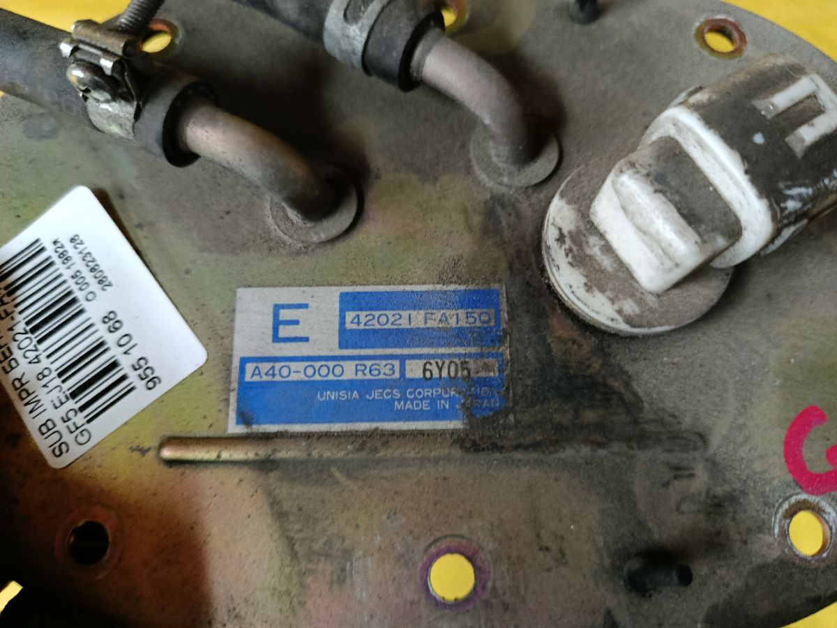 Бензонасос 42021-FA150 на Subaru Impreza Wagon GF5 EJ18 Фото 2