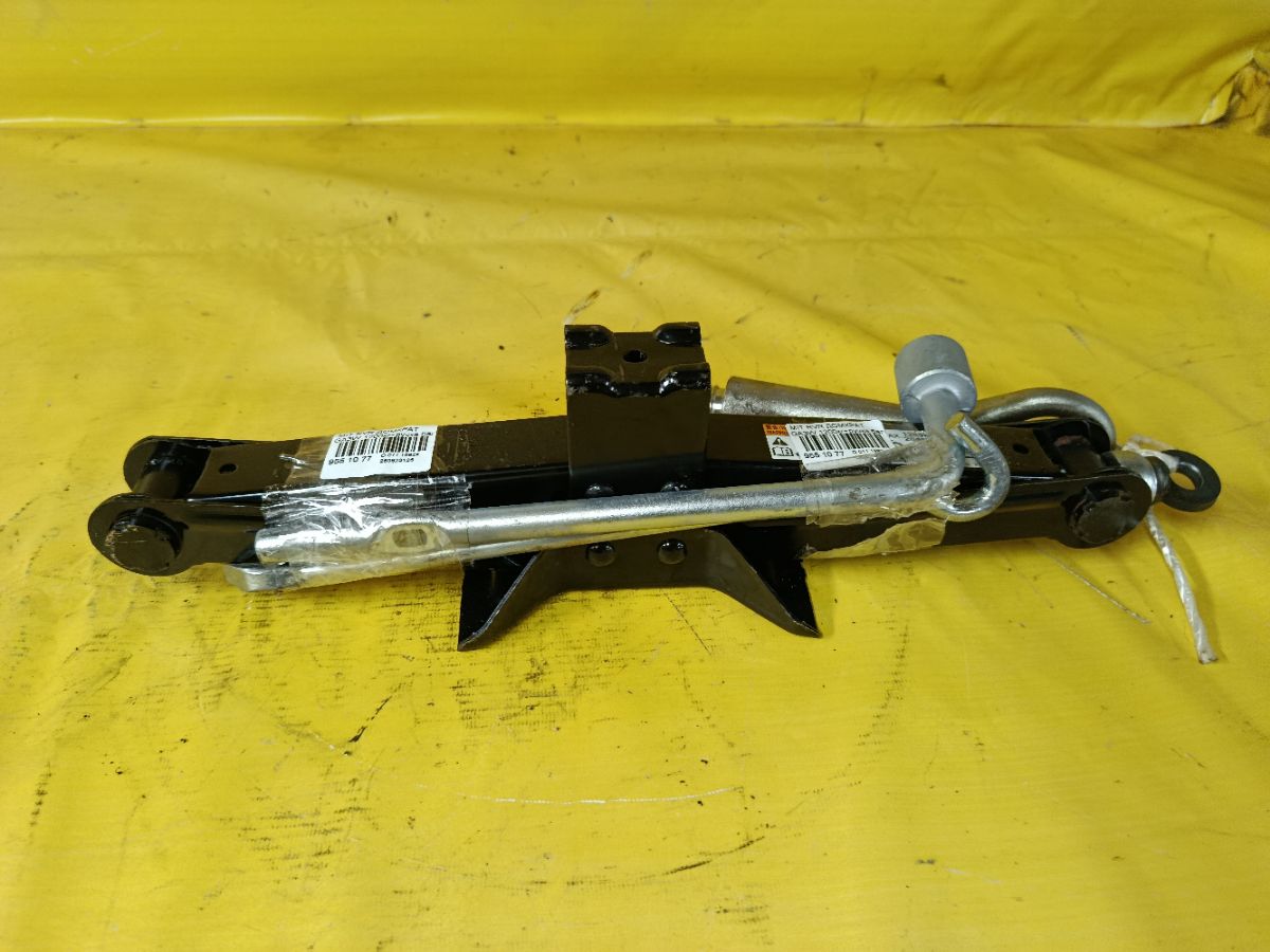 Домкрат на Mitsubishi Rvr GA3W Фото 2
