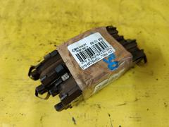 Тормозные колодки на Toyota Prius ZVW30 2ZR-FXE, Переднее расположение