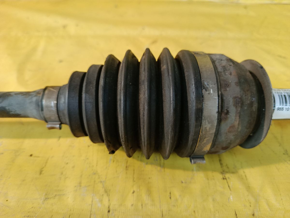 Привод на Subaru Exiga YAM FB25A Фото 2