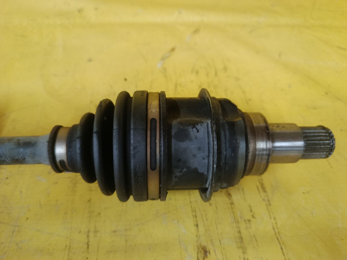 Привод на Toyota Pixis Mega LA700A KF-VE Фото 2